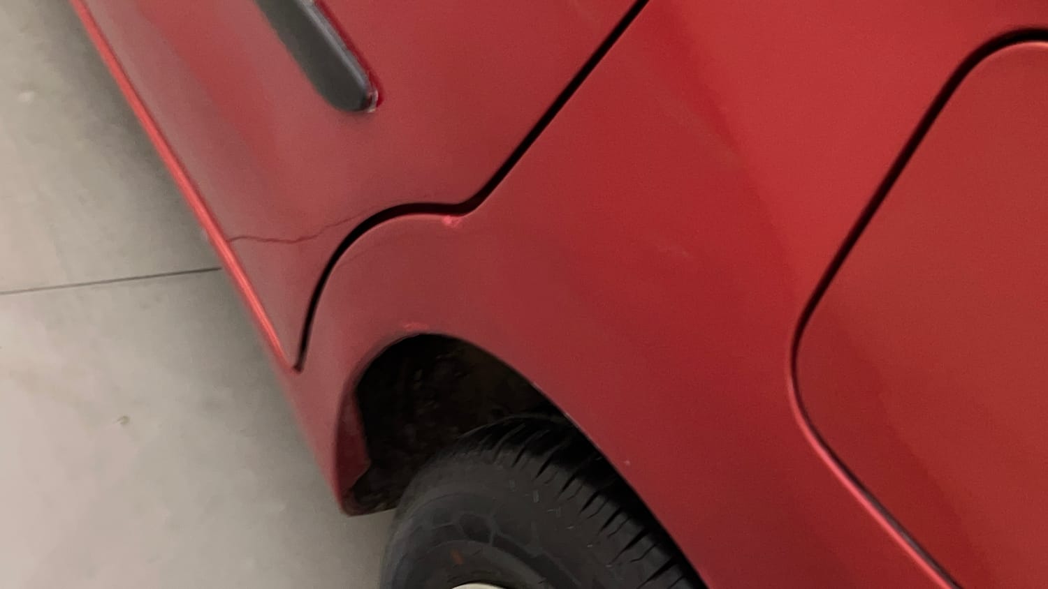 Used 2015 Maruti Suzuki Celerio VXi AMT Petrol Automatic dents MINOR SCRATCH