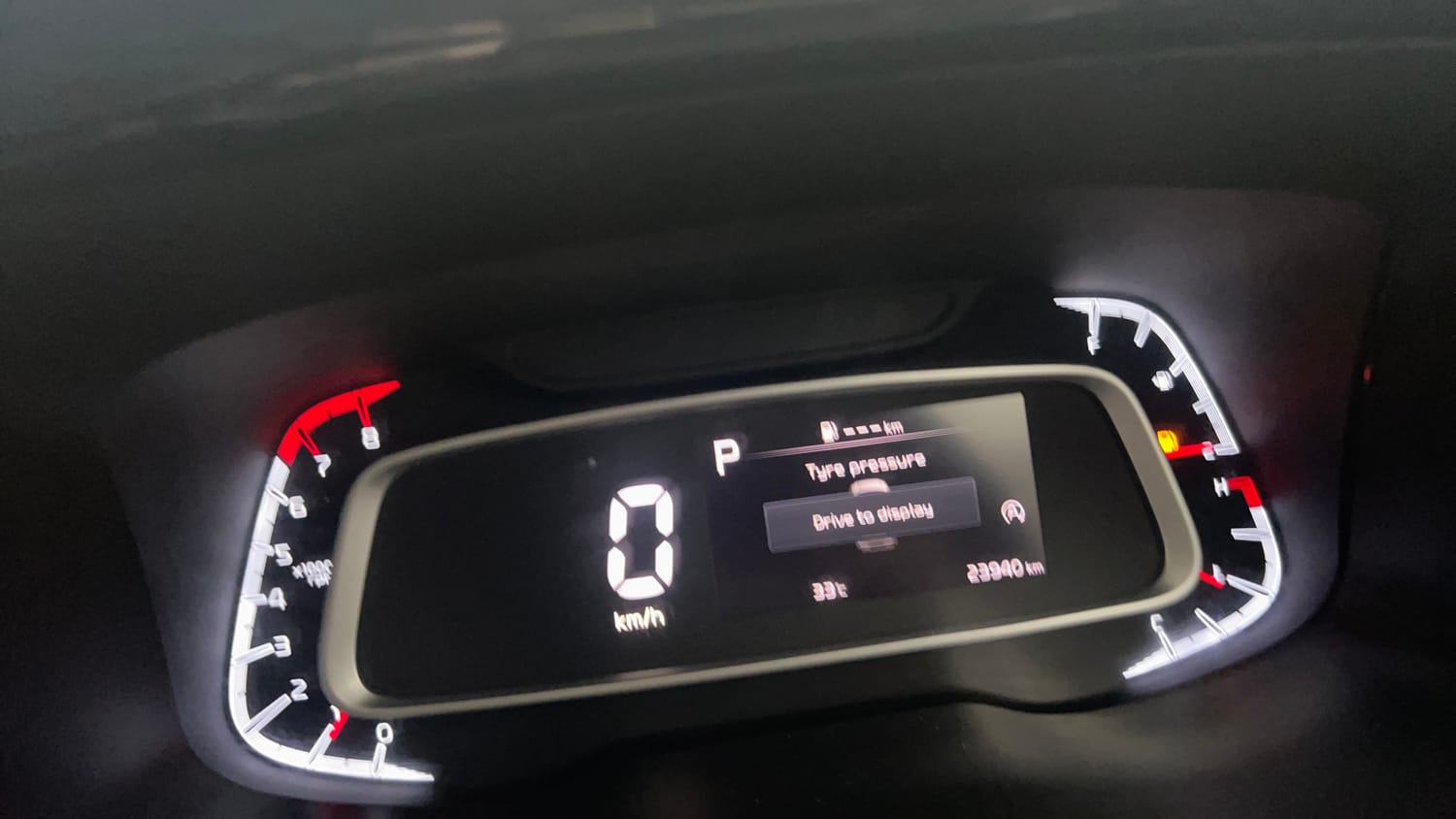 Used 2023 Kia Sonet GTX Plus 1.0 DCT Petrol Automatic interior CLUSTERMETER VIEW