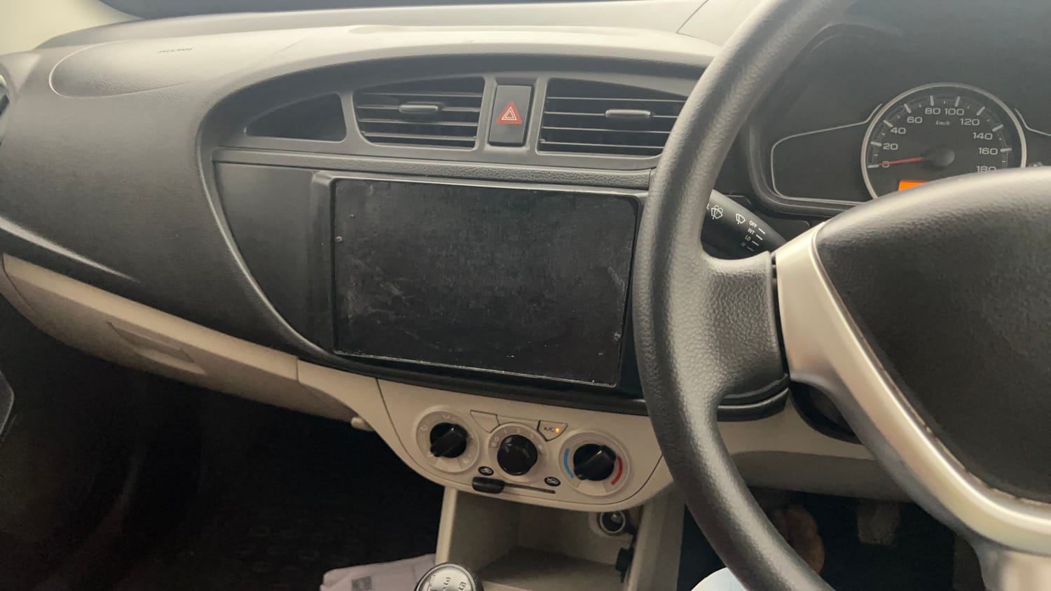 Used 2022 Maruti Suzuki Alto 800 LXi (O) Petrol Manual interior MUSIC SYSTEM & AC CONTROL VIEW
