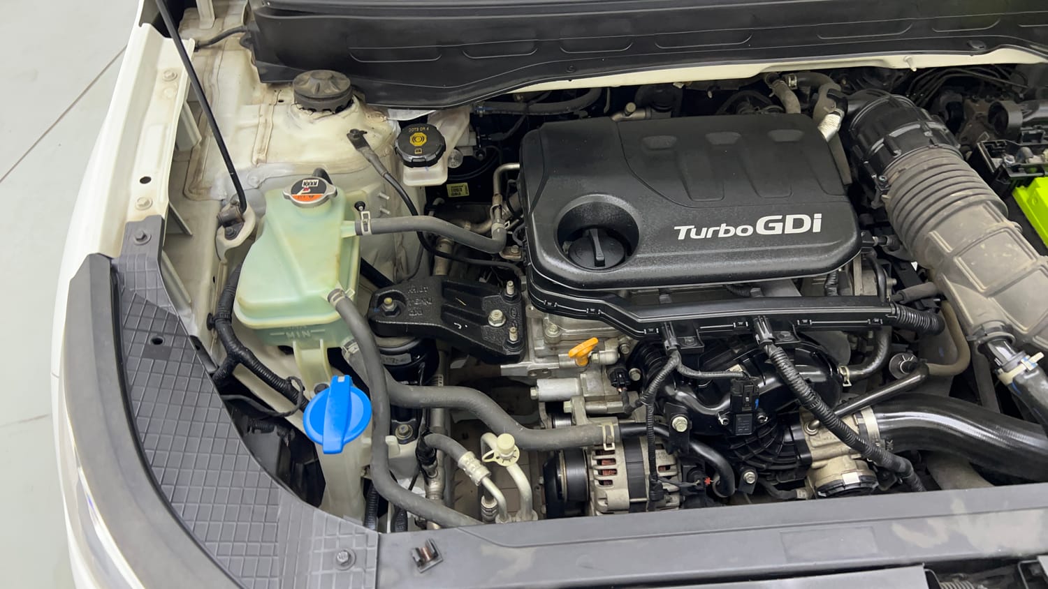 Used 2019 hyundai Venue SX 1.0 Turbo Petrol Petrol Manual engine ENGINE RIGHT SIDE VIEW