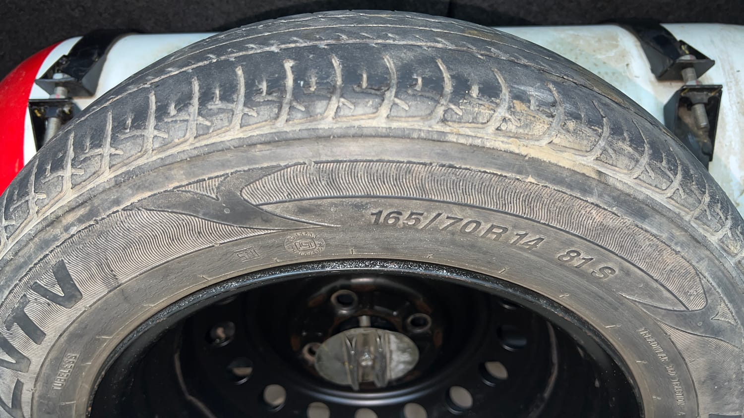Used 2015 Maruti Suzuki Celerio VXi CNG Cng Manual tyres SPARE TYRE VIEW