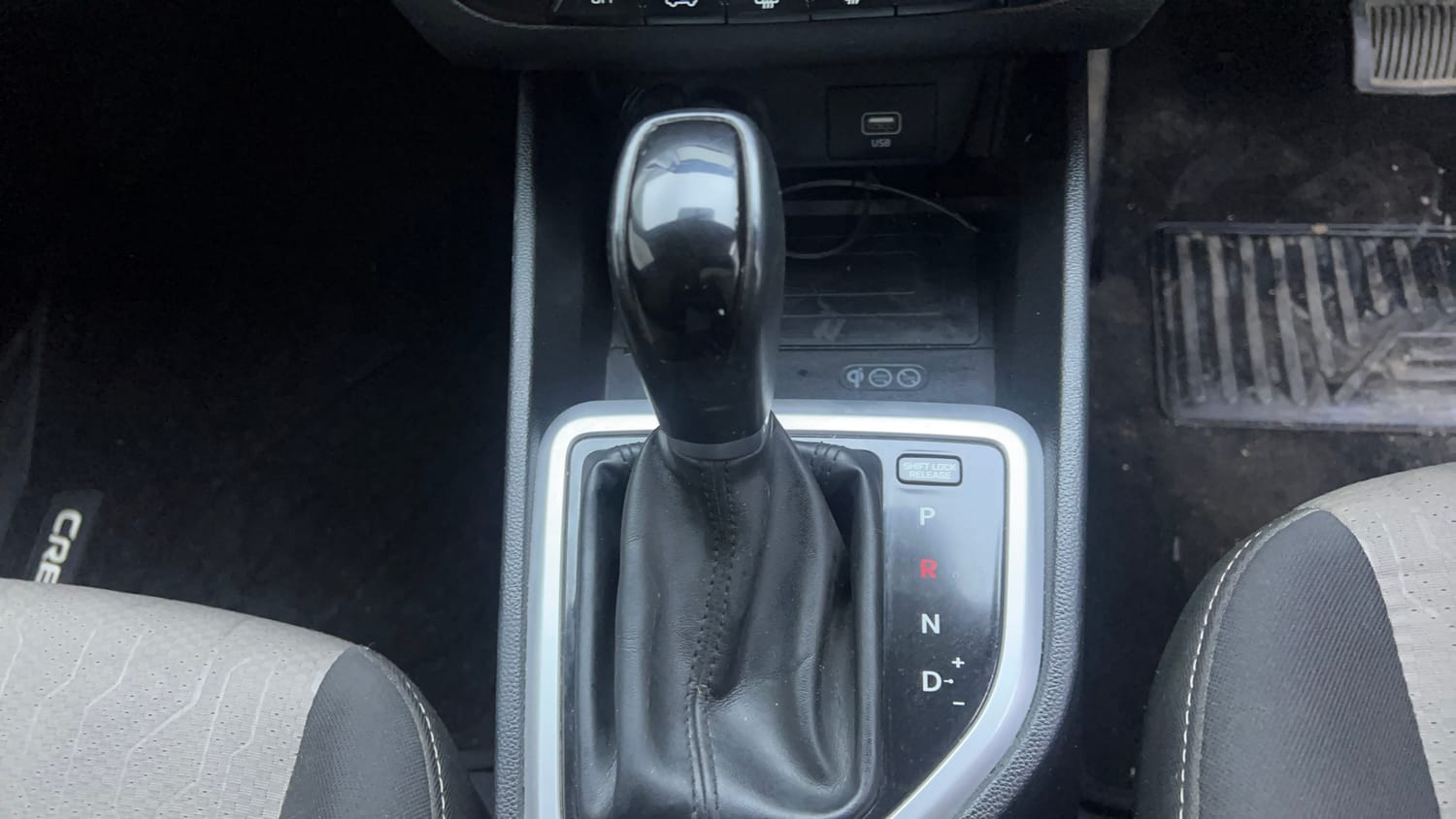 Used 2019 Hyundai Creta SX 1.6 AT Petrol Petrol Automatic interior GEAR  KNOB VIEW
