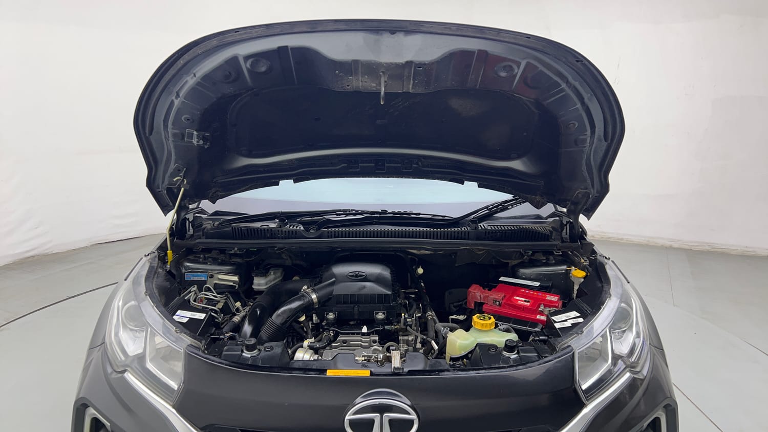 Used 2023 Tata Nexon XZA Plus Petrol Automatic engine ENGINE & BONNET OPEN FRONT VIEW