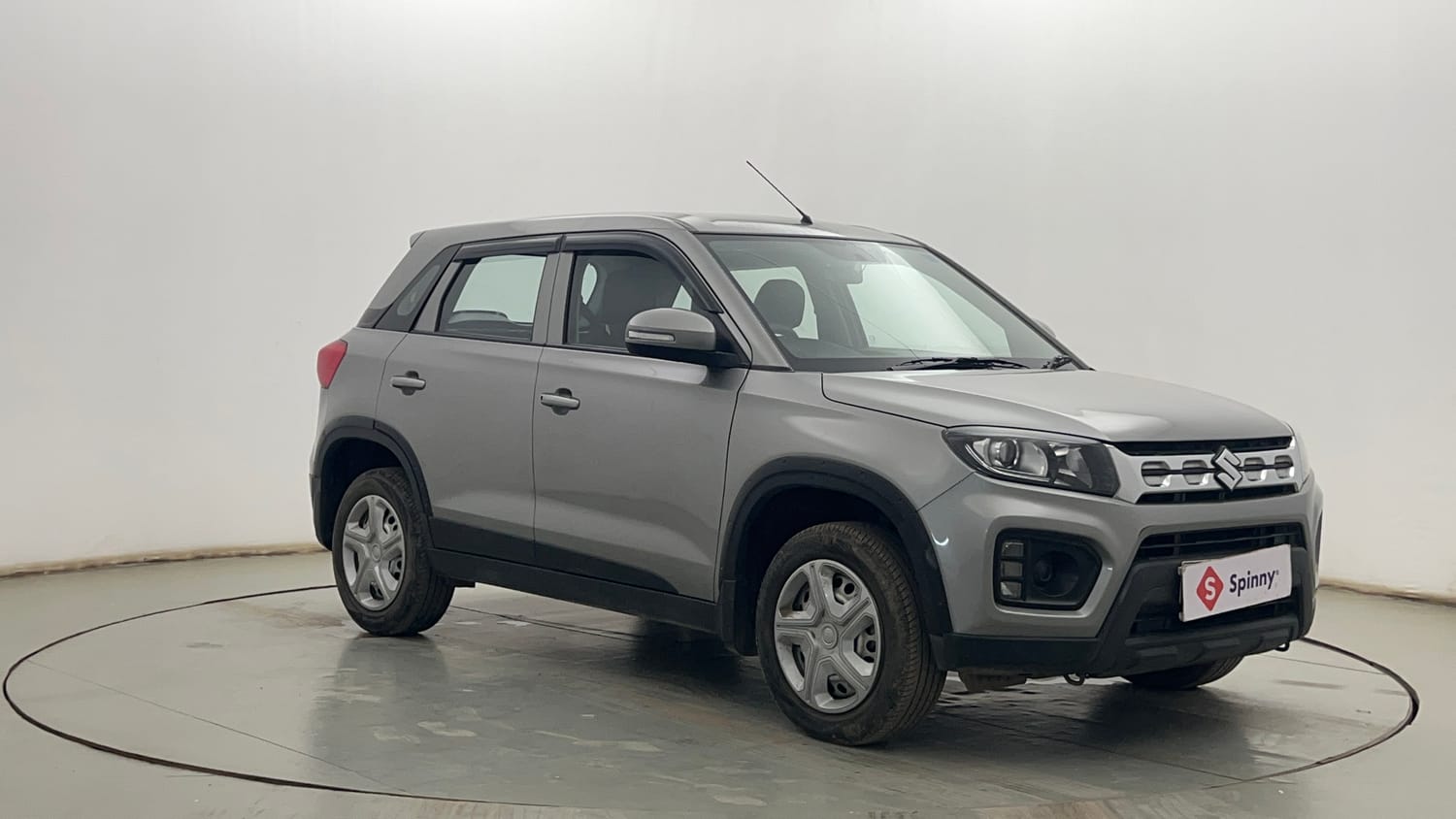 Used 2022 maruti-suzuki Vitara Brezza LXi Petrol Manual exterior RIGHT FRONT CORNER VIEW