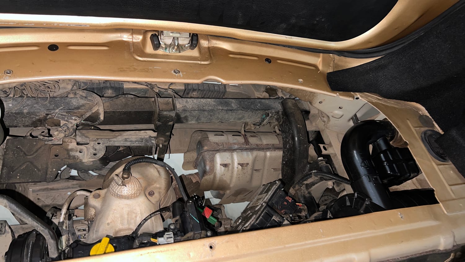 Used 2015 Tata Nano Twist XTA Petrol Automatic engine ENGINE LEFT SIDE VIEW