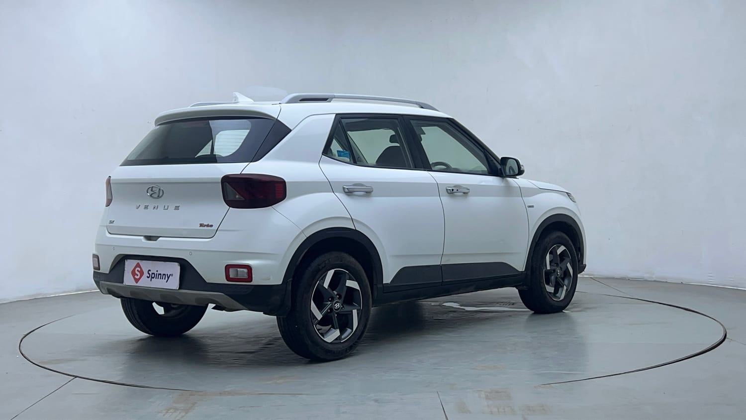 Used 2019 Hyundai Venue SX Plus 1.0 Turbo DCT Petrol Automatic exterior RIGHT REAR CORNER VIEW