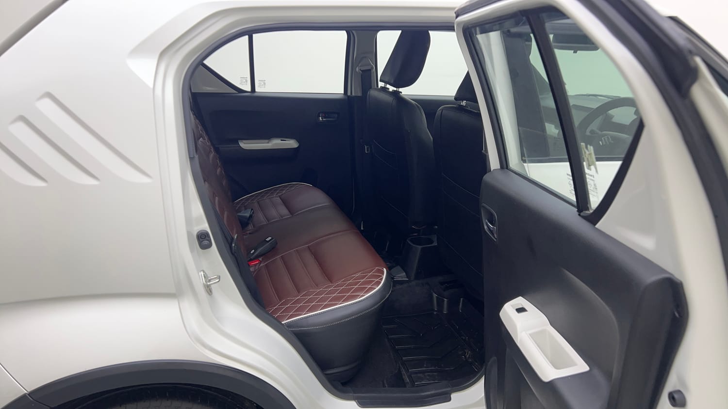 Used 2026 Maruti Suzuki Ignis Delta 1.2 MT Petrol Manual interior RIGHT SIDE REAR DOOR CABIN VIEW