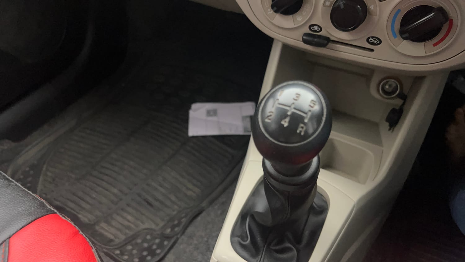 Used 2022 Maruti Suzuki Alto 800 LXi (O) Petrol Manual interior GEAR  KNOB VIEW
