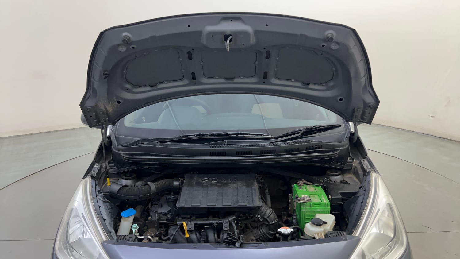 Used 2014 Hyundai Grand i10 Sportz 1.2 Kappa VTVT Petrol Manual engine ENGINE & BONNET OPEN FRONT VIEW