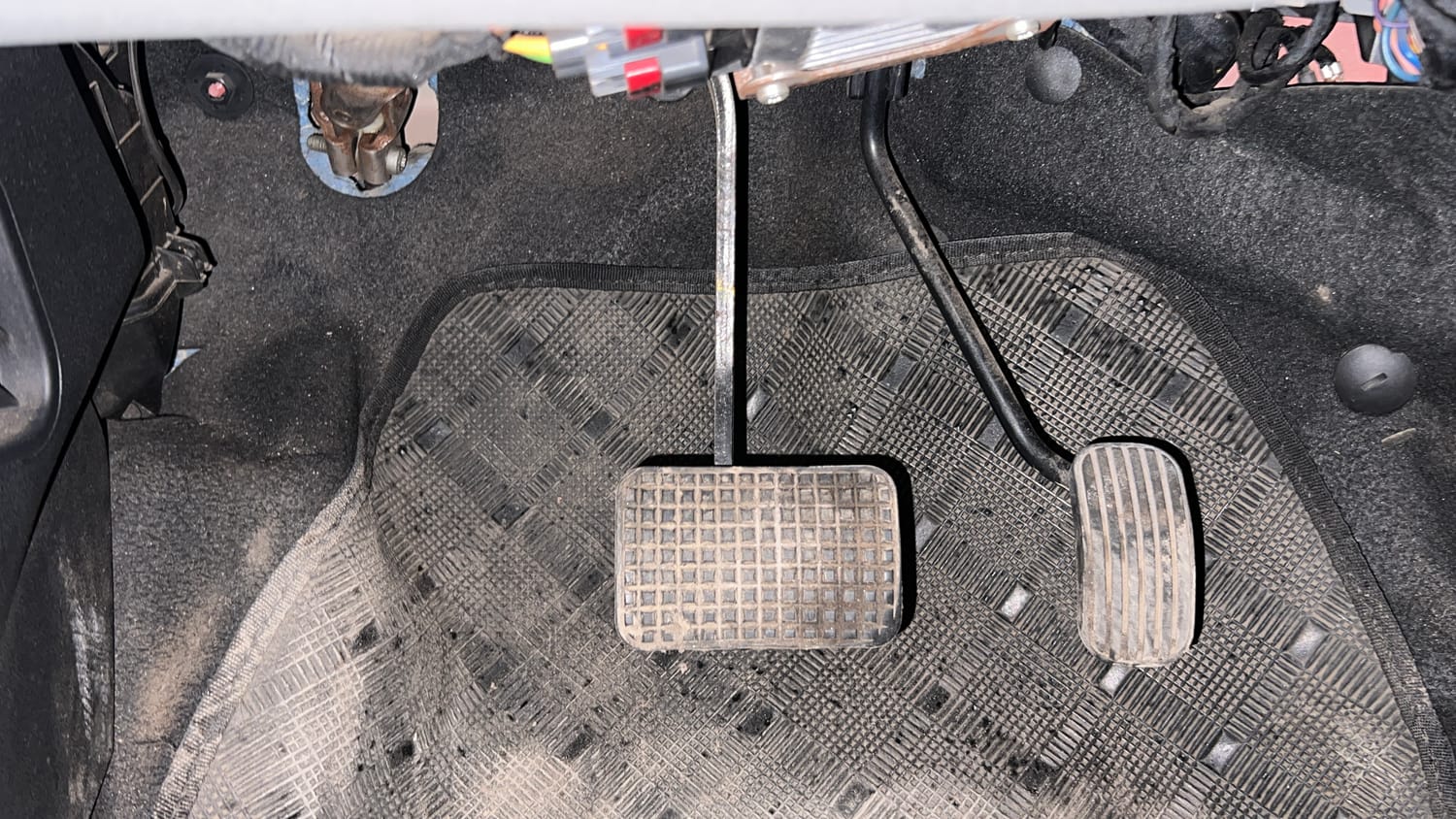 Used 2017 Tata Tiago Revotron XZA Petrol Automatic interior PEDALS VIEW