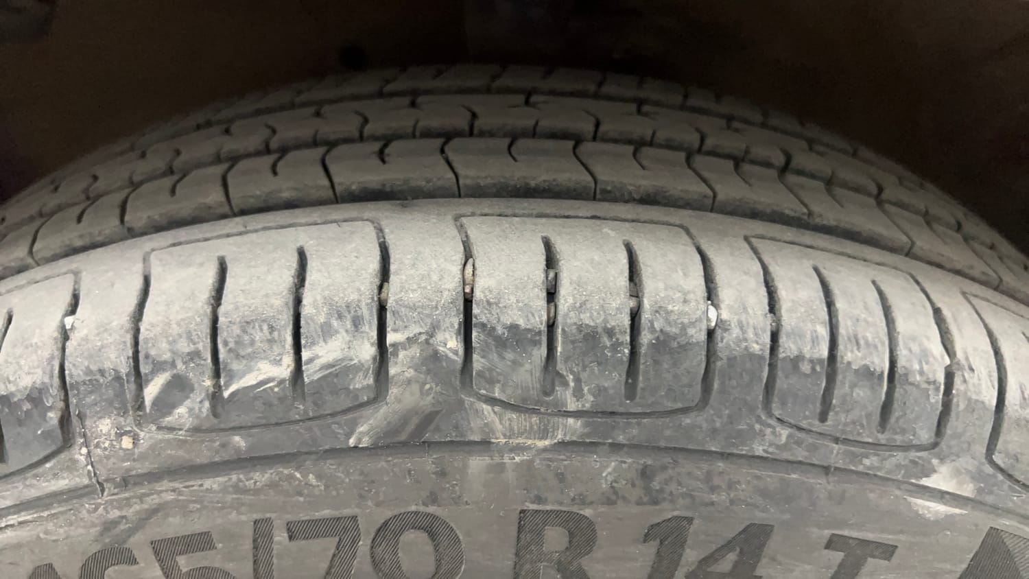 Used 2020 Maruti Suzuki Celerio ZXi AMT Petrol Automatic tyres LEFT FRONT TYRE TREAD VIEW