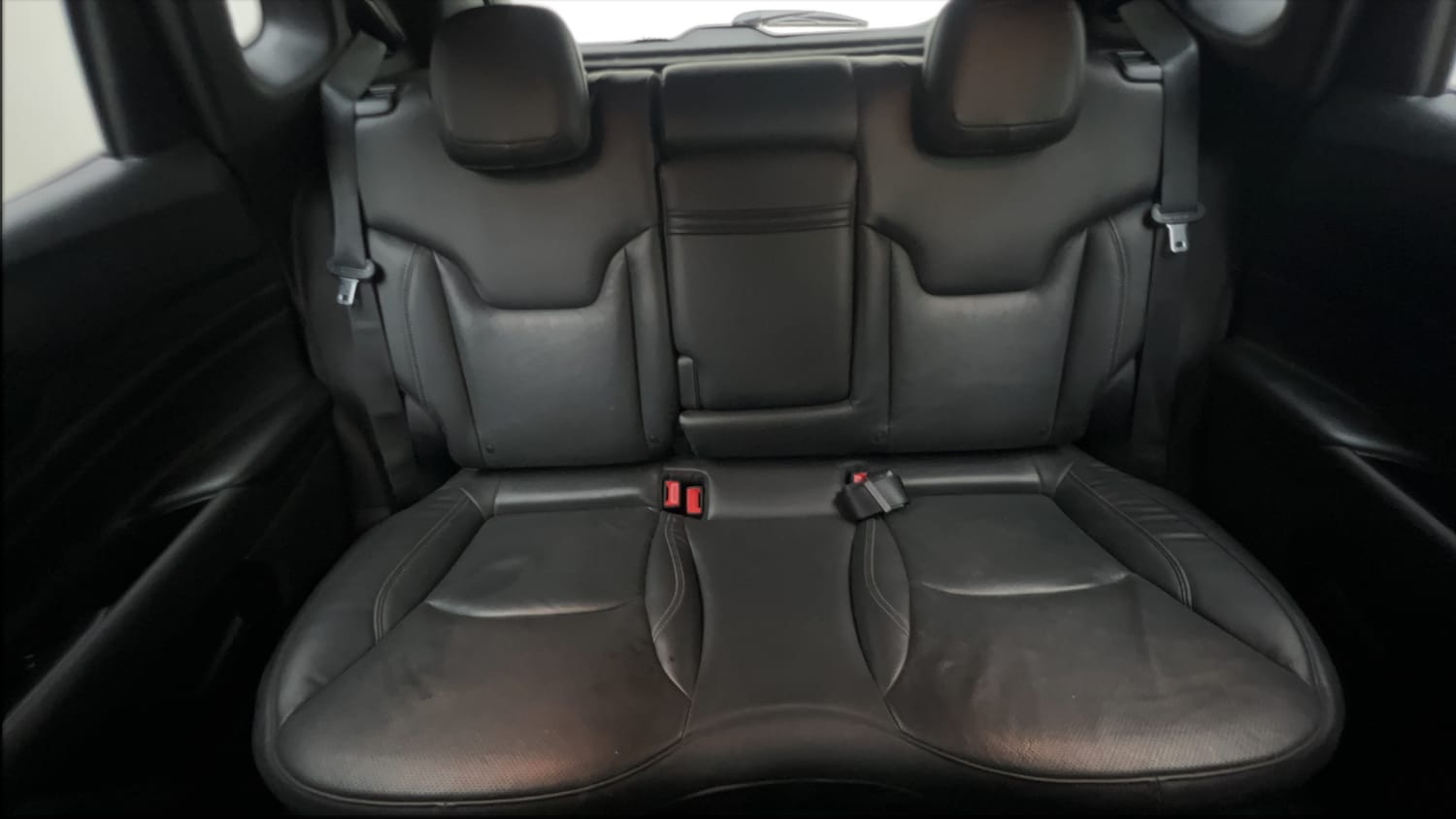 Used 2021 Jeep Compass Model S (O) 1.4 Petrol DCT Petrol Automatic interior REAR SEAT CONDITION VIEW