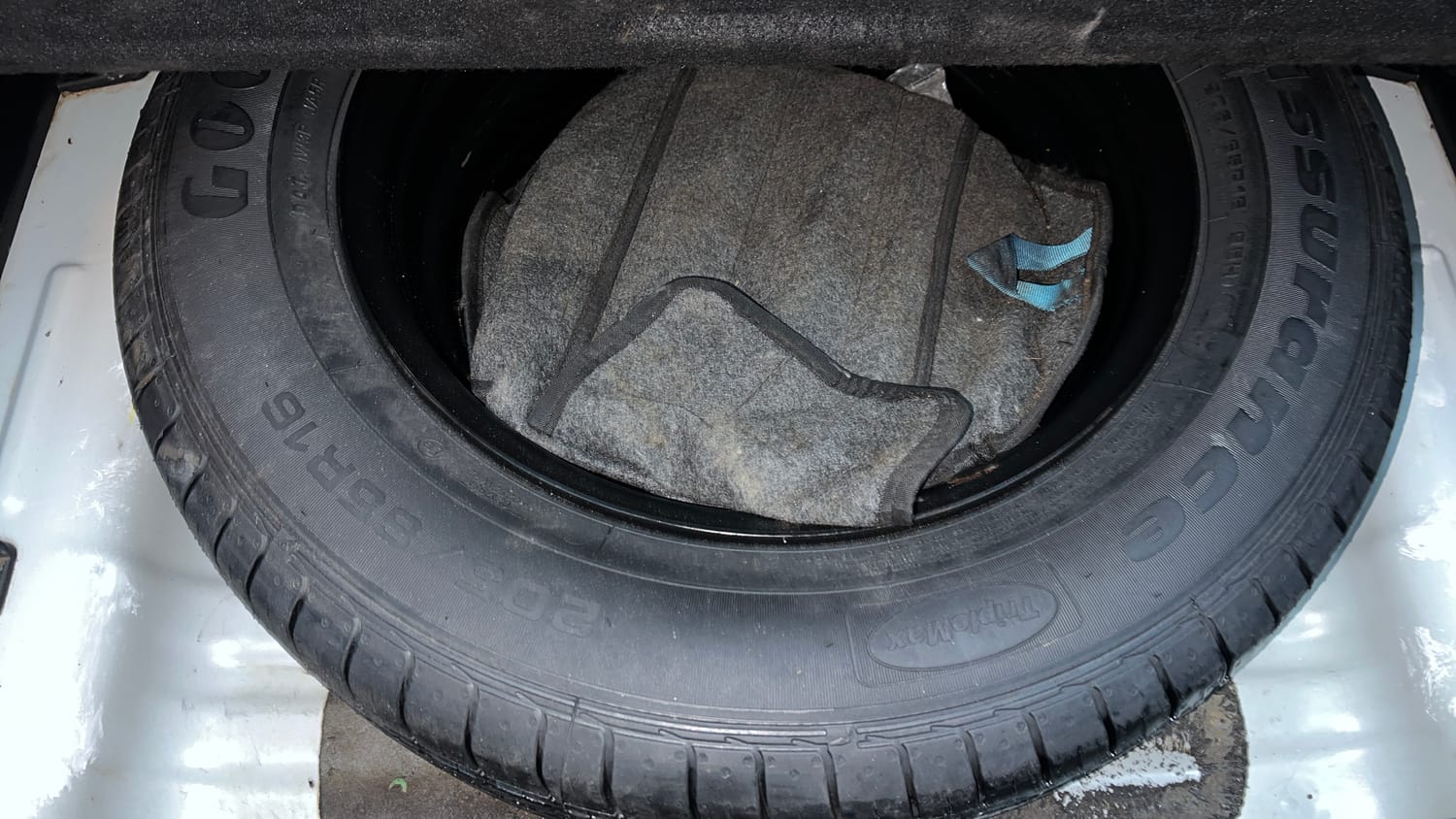 Used 2023 Kia Seltos HTX 1.5 Petrol Manual tyres SPARE TYRE VIEW