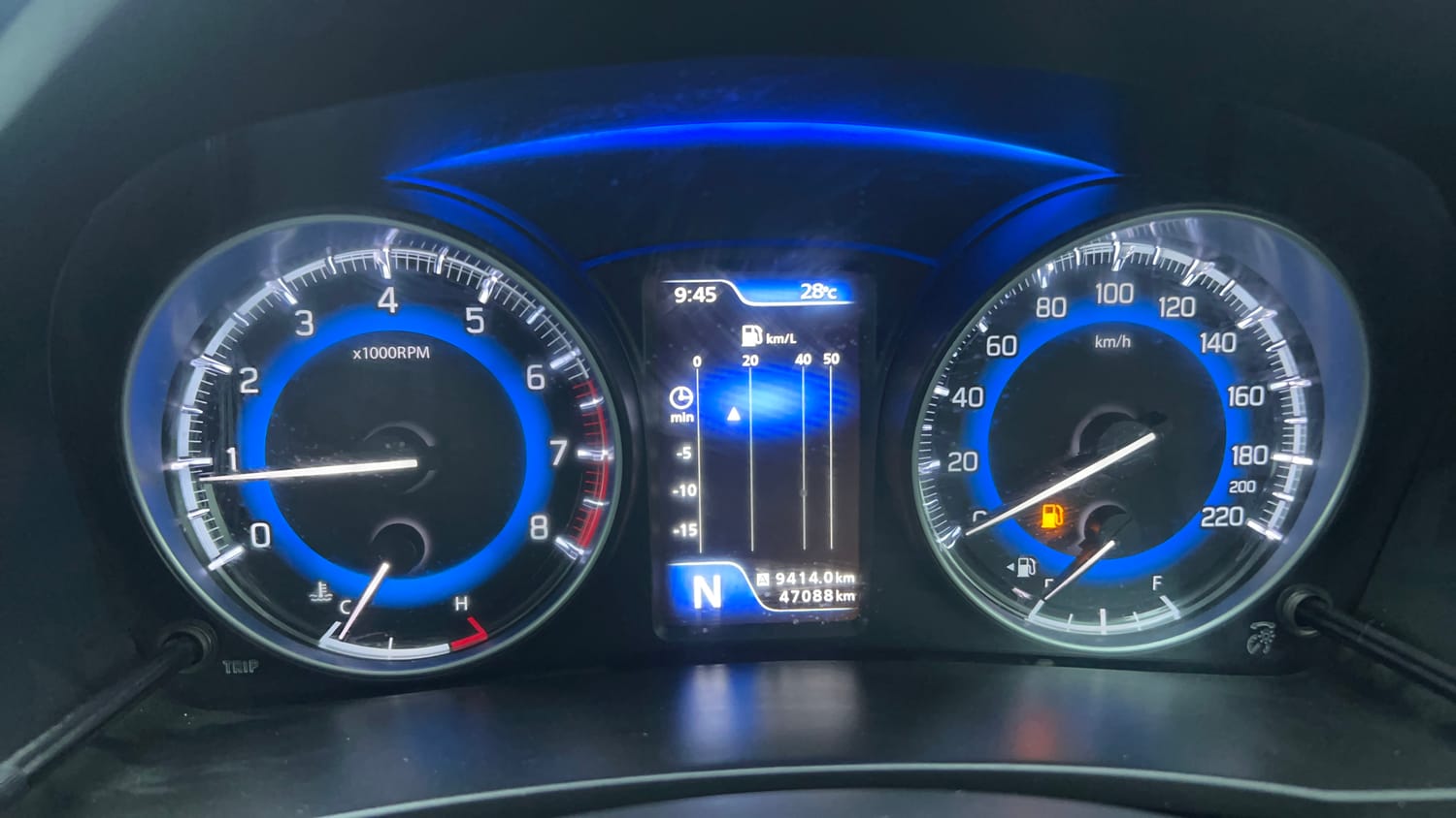 Used 2021 Toyota Glanza V CVT Petrol Automatic interior CLUSTERMETER VIEW
