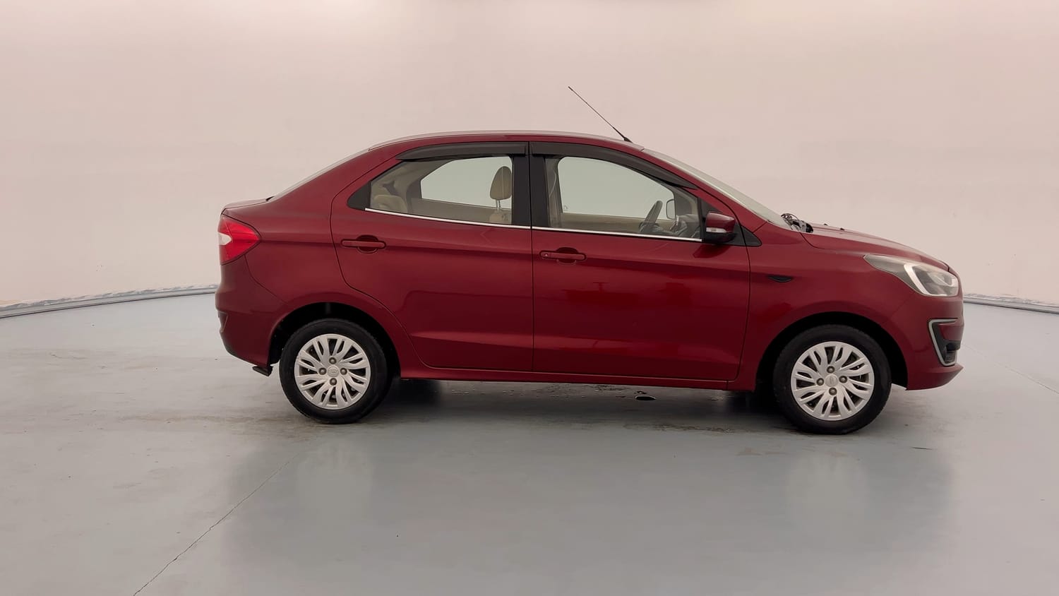 Used 2019 Ford Figo Aspire Trend Plus 1.2 Ti-VCT Petrol Manual exterior RIGHT SIDE VIEW