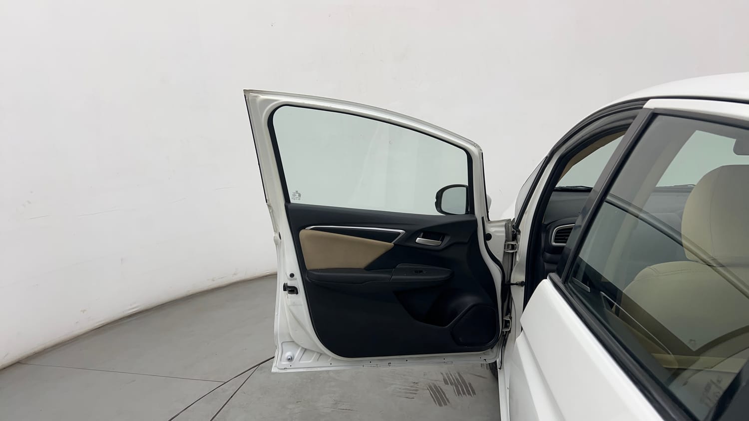 Used 2016 Honda Jazz V AT Petrol Petrol Automatic interior LEFT FRONT DOOR OPEN VIEW