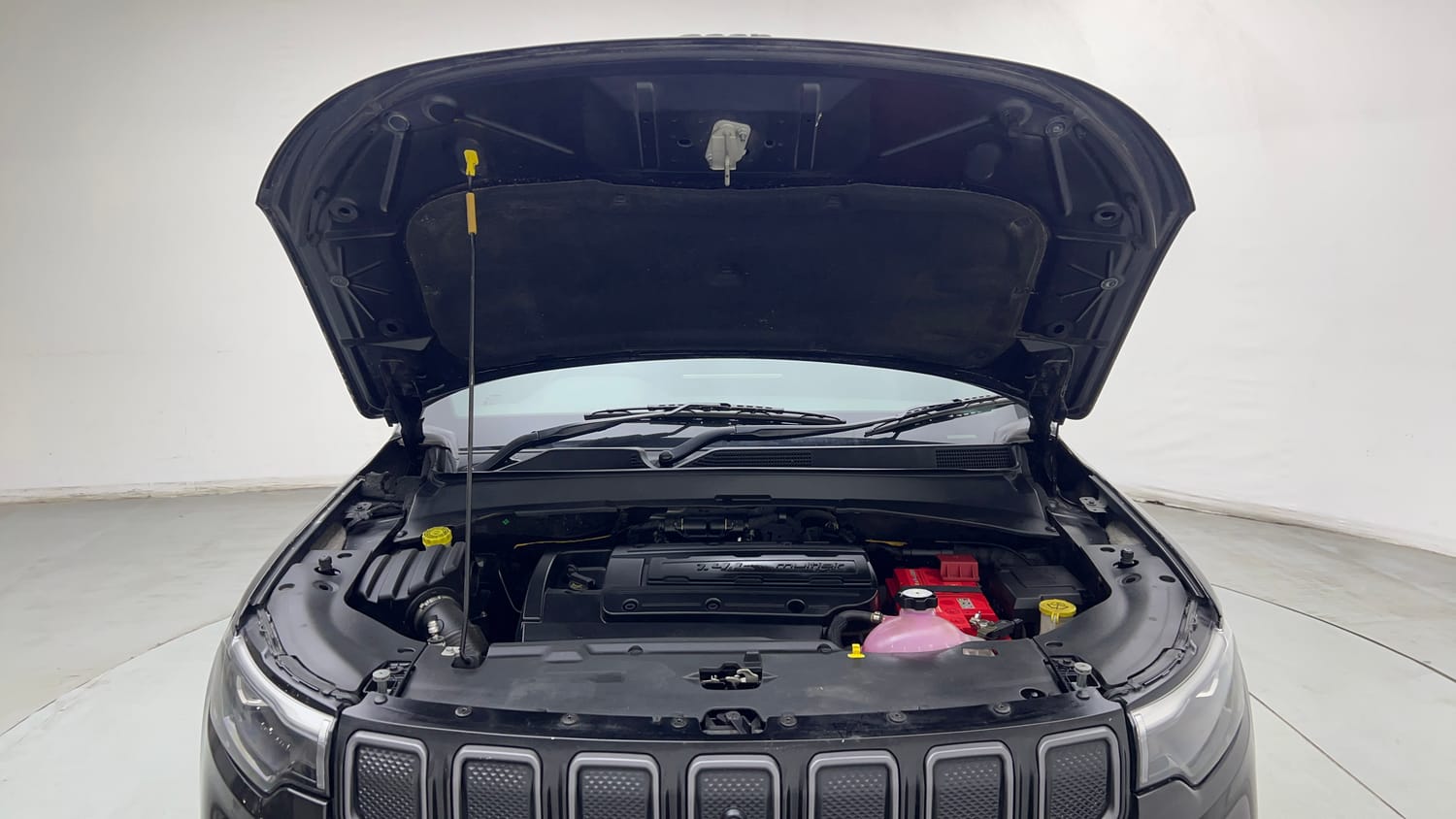 Used 2021 Jeep Compass Model S (O) 1.4 Petrol DCT Petrol Automatic engine ENGINE & BONNET OPEN FRONT VIEW