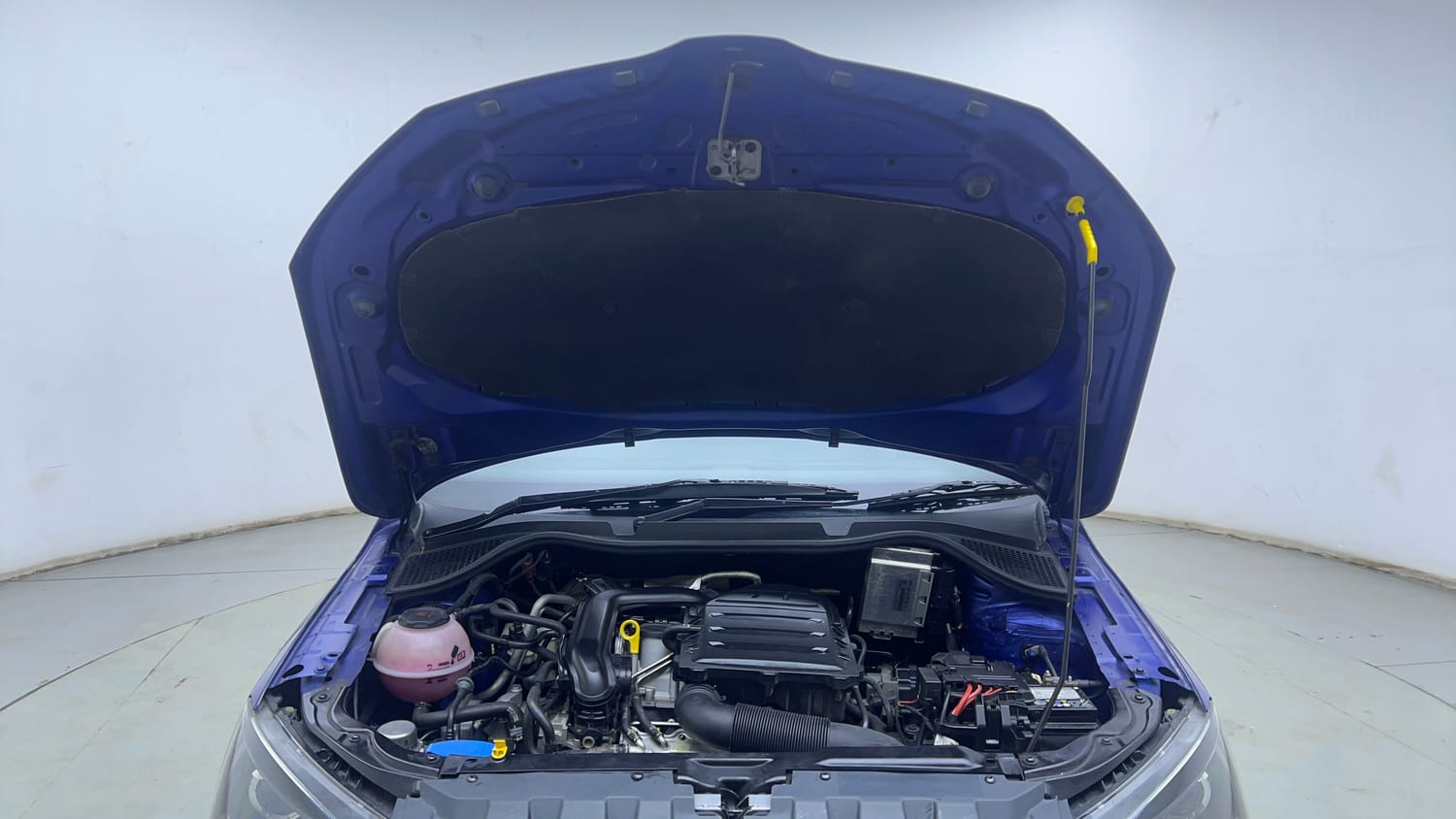 Used 2020 Skoda Rapid Ambition Petrol Manual engine ENGINE & BONNET OPEN FRONT VIEW