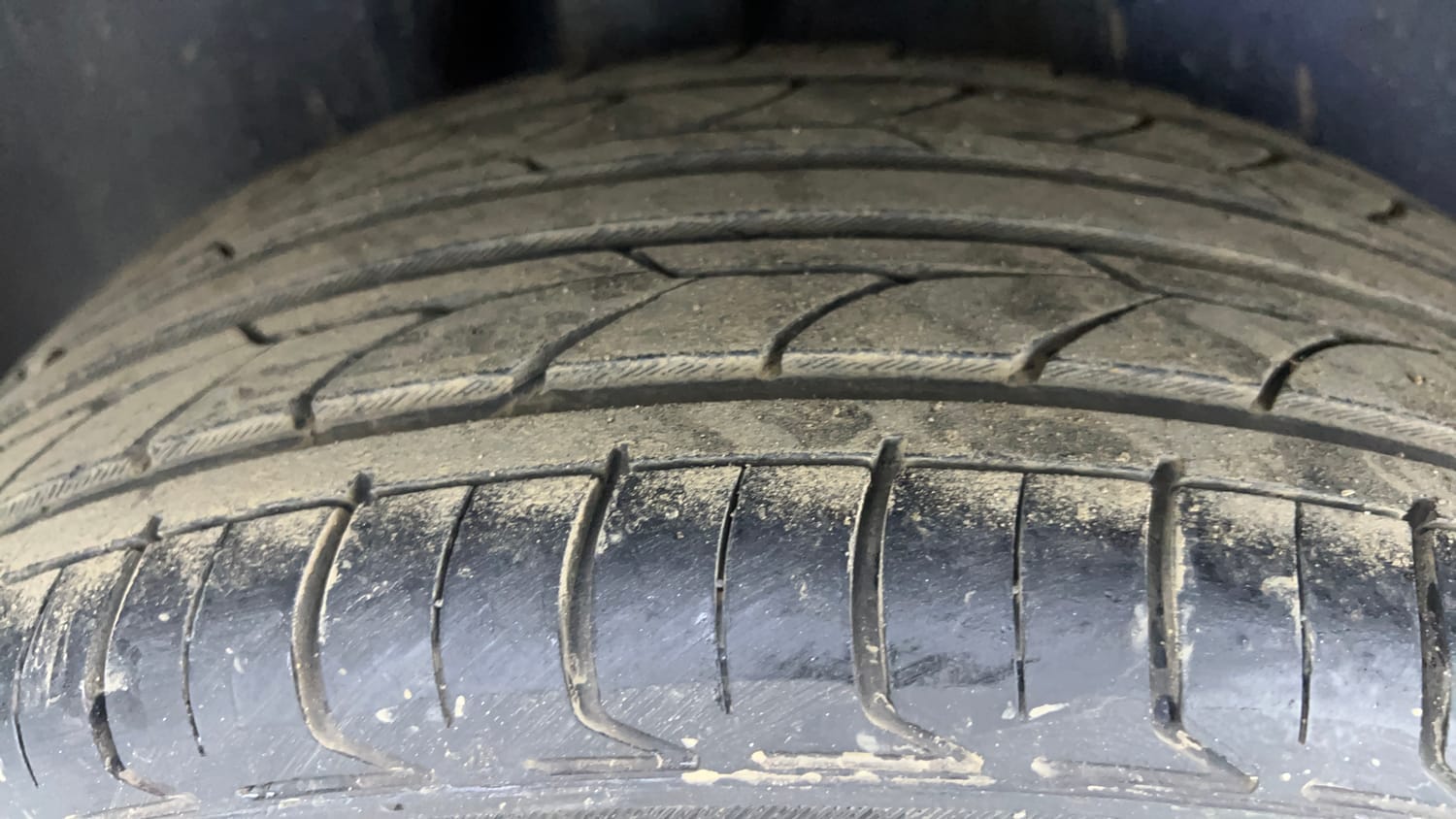Used 2020 Skoda Rapid Ambition Petrol Manual tyres RIGHT REAR TYRE TREAD VIEW