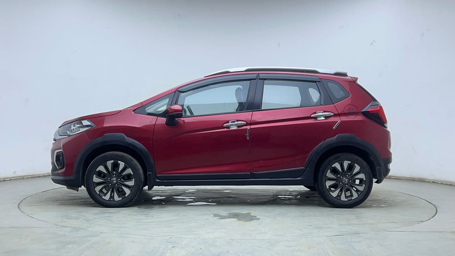 Used 2021 Honda WR-V VX MT Diesel Diesel Manual exterior LEFT SIDE VIEW