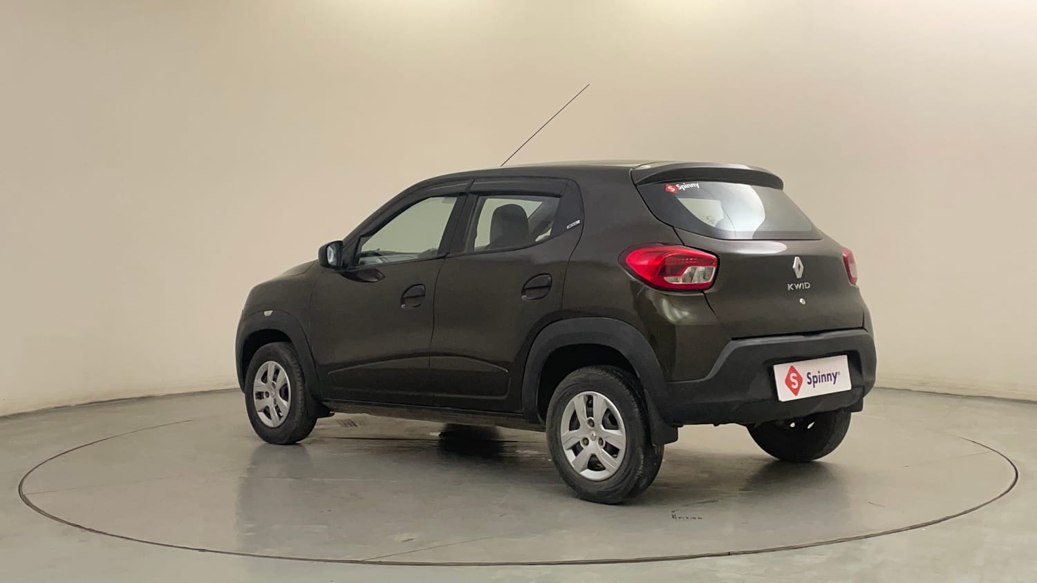 Used 2016 Renault Kwid RXL Petrol Manual exterior LEFT REAR CORNER VIEW