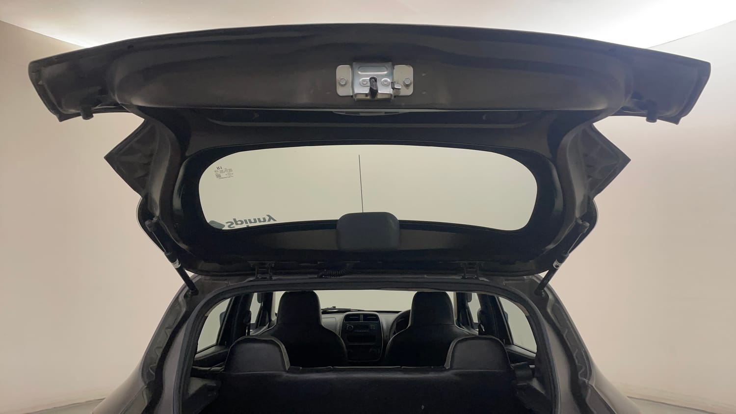 Used 2016 Renault Kwid RXL Petrol Manual interior DICKY DOOR OPEN VIEW