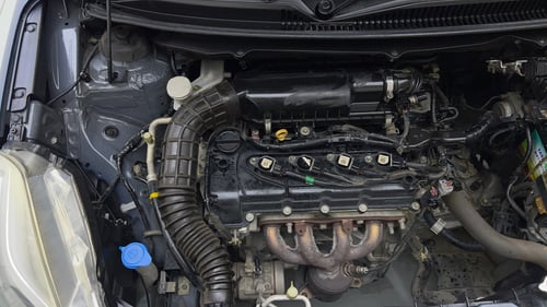 Used 2017 Maruti Suzuki Baleno Delta 1.2 Petrol Manual engine ENGINE RIGHT SIDE VIEW