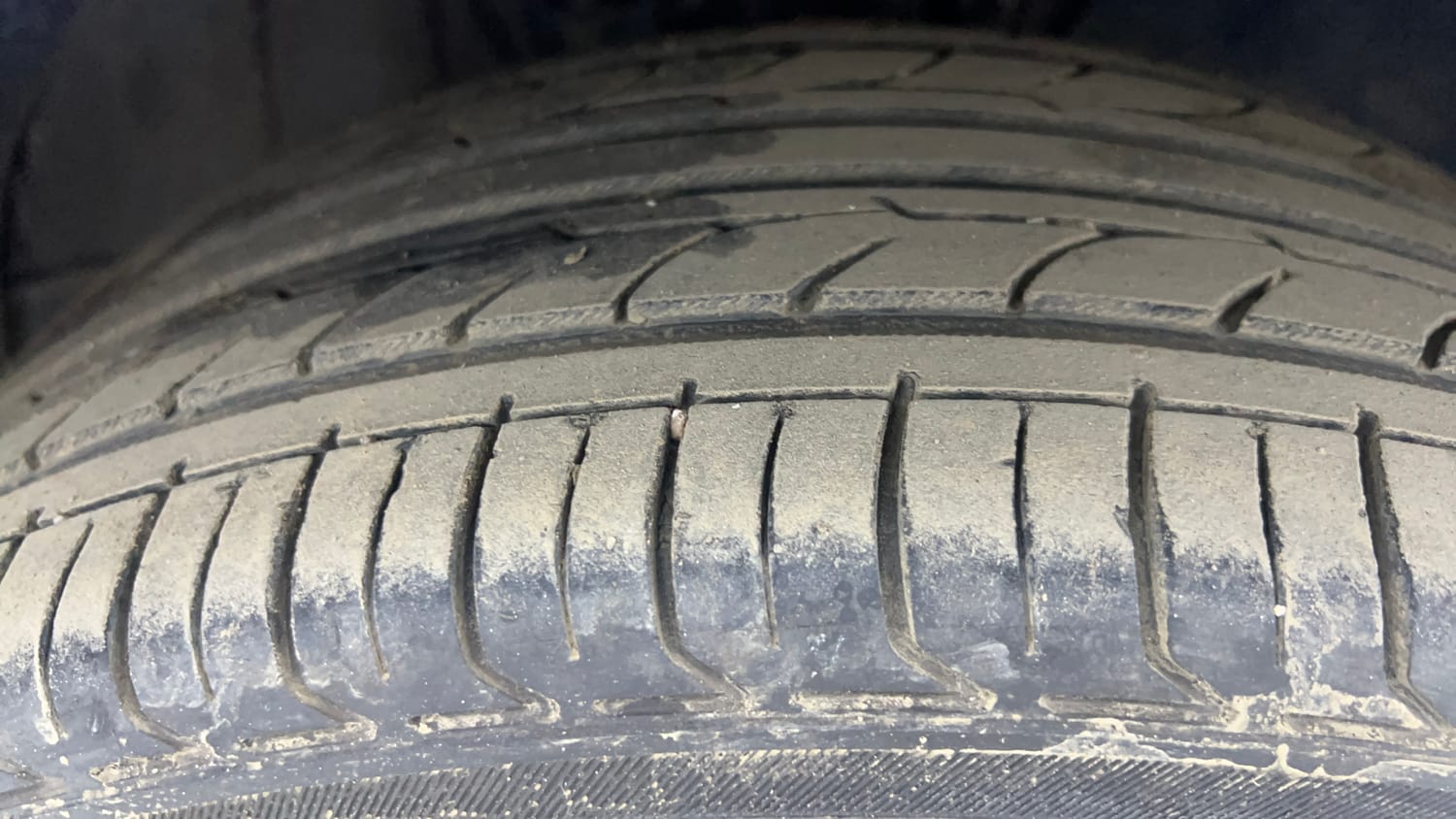 Used 2020 Skoda Rapid Ambition Petrol Manual tyres RIGHT FRONT TYRE TREAD VIEW