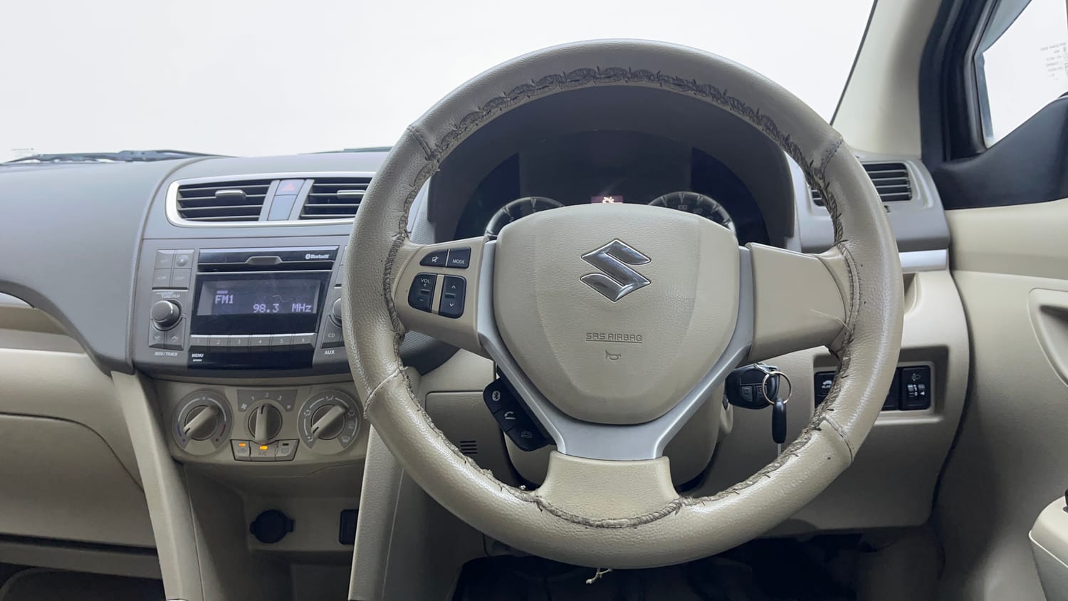 Used 2015 Maruti Suzuki Ertiga ZDI SHVS Diesel Manual interior STEERING VIEW