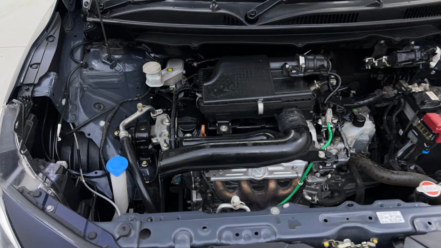 Used 2024 Toyota Glanza V AMT Petrol Automatic engine ENGINE RIGHT SIDE VIEW
