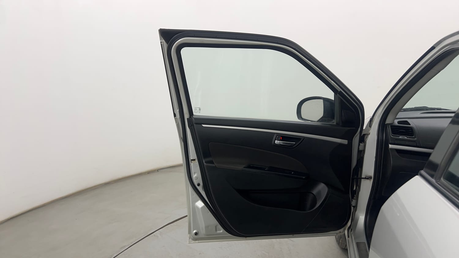 Used 2016 Maruti Suzuki Swift ZXi Petrol Manual interior LEFT FRONT DOOR OPEN VIEW