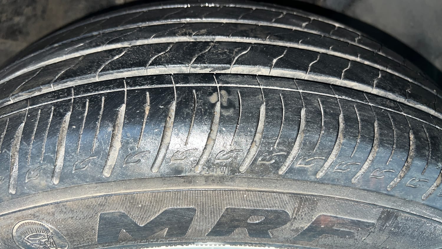 Used 2019 hyundai Venue SX 1.0 Turbo Petrol Petrol Manual tyres RIGHT FRONT TYRE TREAD VIEW