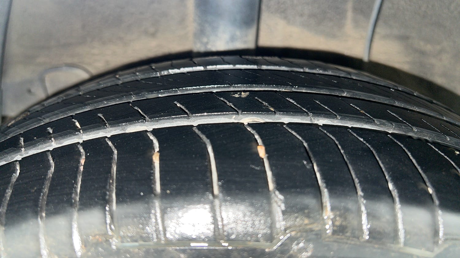 Used 2019 Hyundai Xcent SX Petrol Manual tyres RIGHT REAR TYRE TREAD VIEW