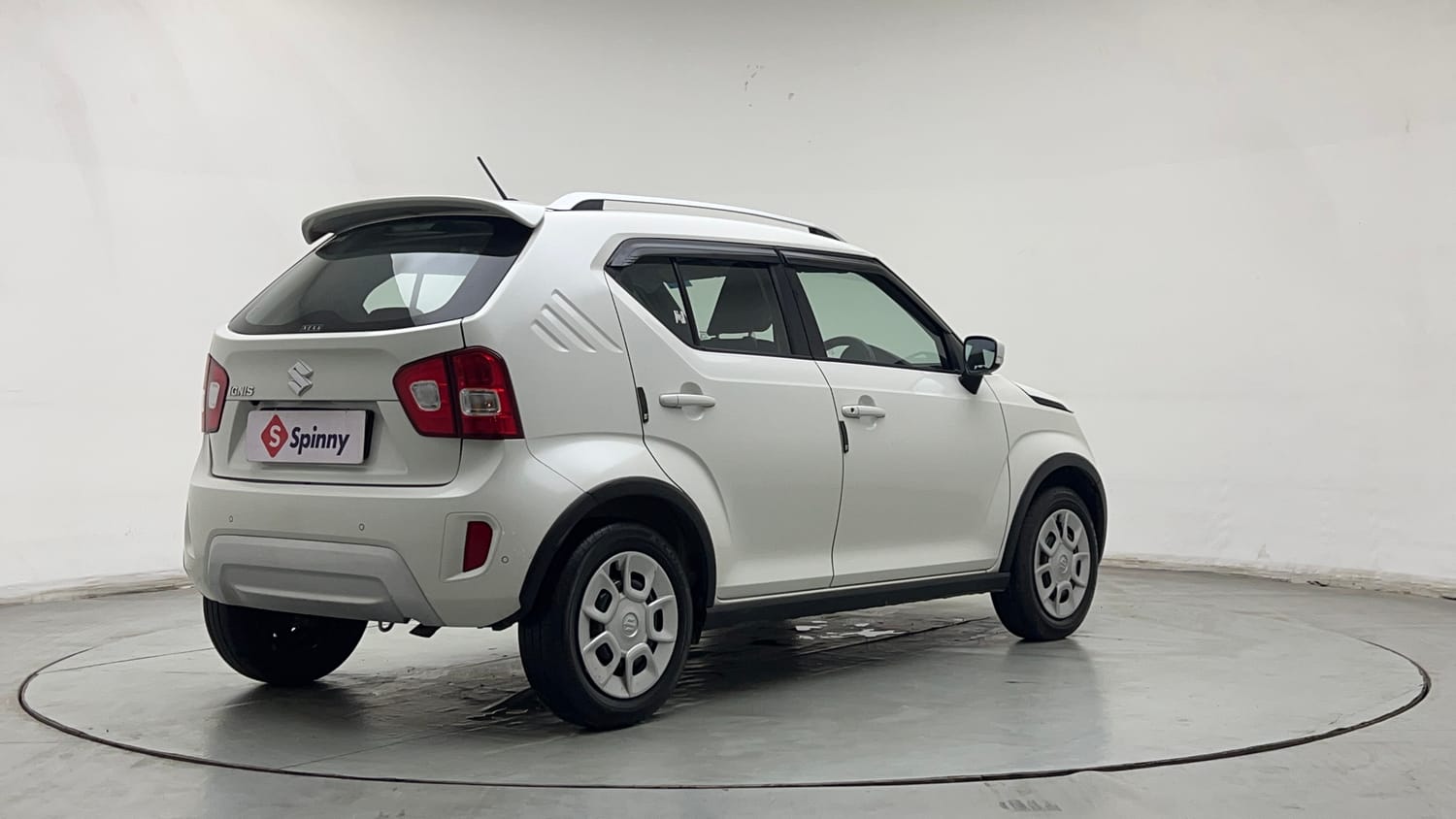Used 2026 Maruti Suzuki Ignis Delta 1.2 MT Petrol Manual exterior RIGHT REAR CORNER VIEW