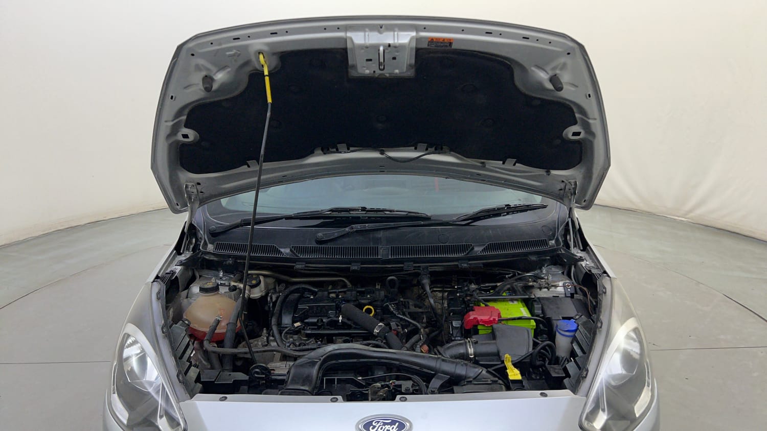 Used 2019 Ford Figo Titanium 1.2 Ti-VCT MT Petrol Manual engine ENGINE & BONNET OPEN FRONT VIEW