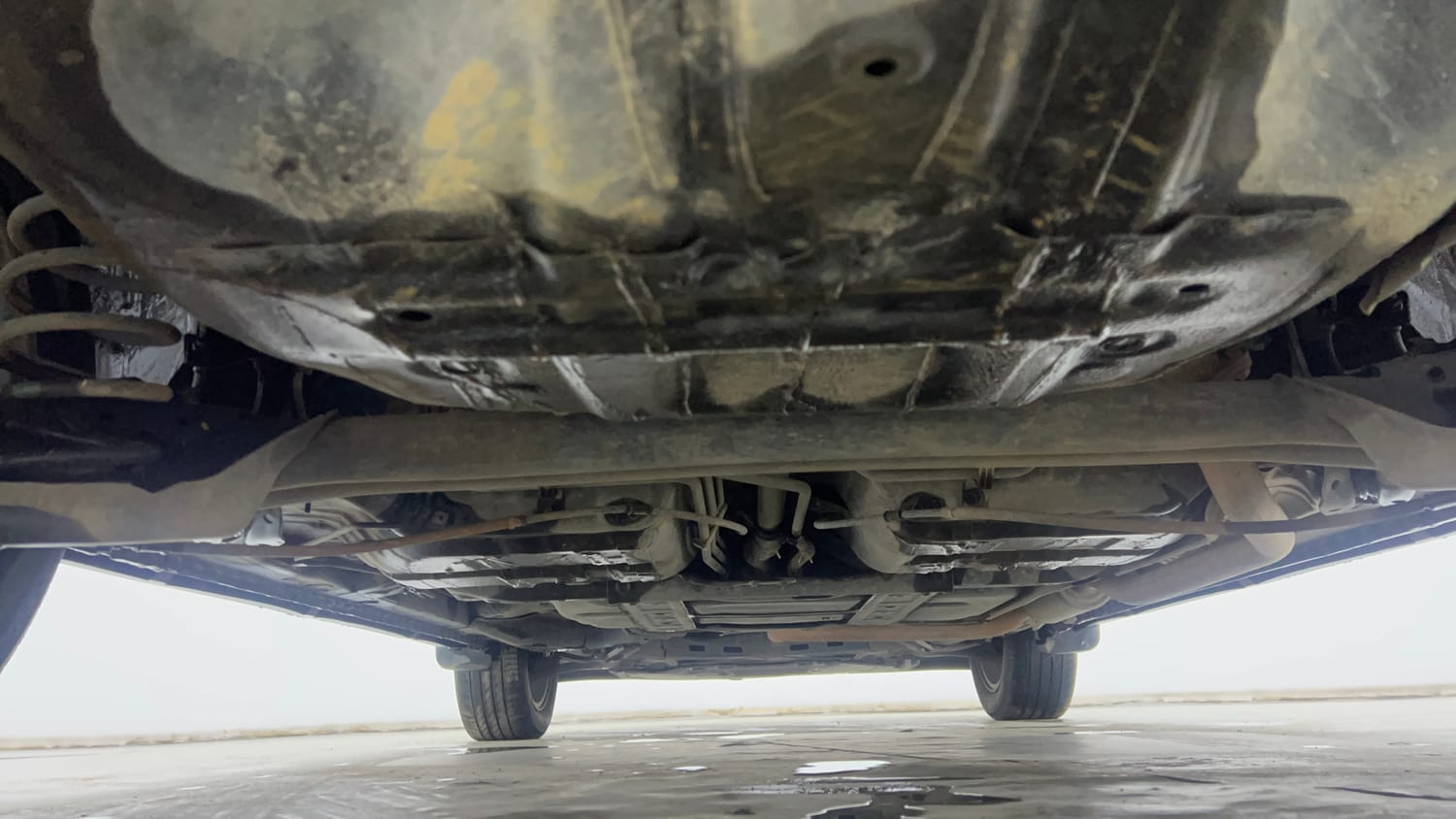 Used 2021 Honda WR-V VX MT Diesel Diesel Manual extra REAR UNDERBODY VIEW (TAKEN FROM REAR)