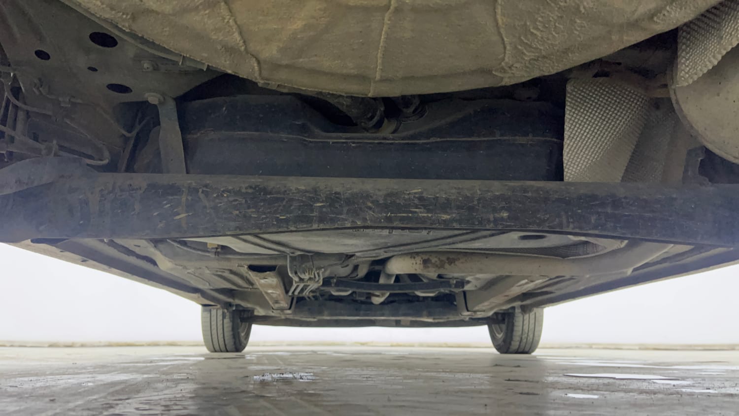 Used 2016 Ford Figo Titanium Plus 1.5 TDCi Diesel Manual extra REAR UNDERBODY VIEW (TAKEN FROM REAR)