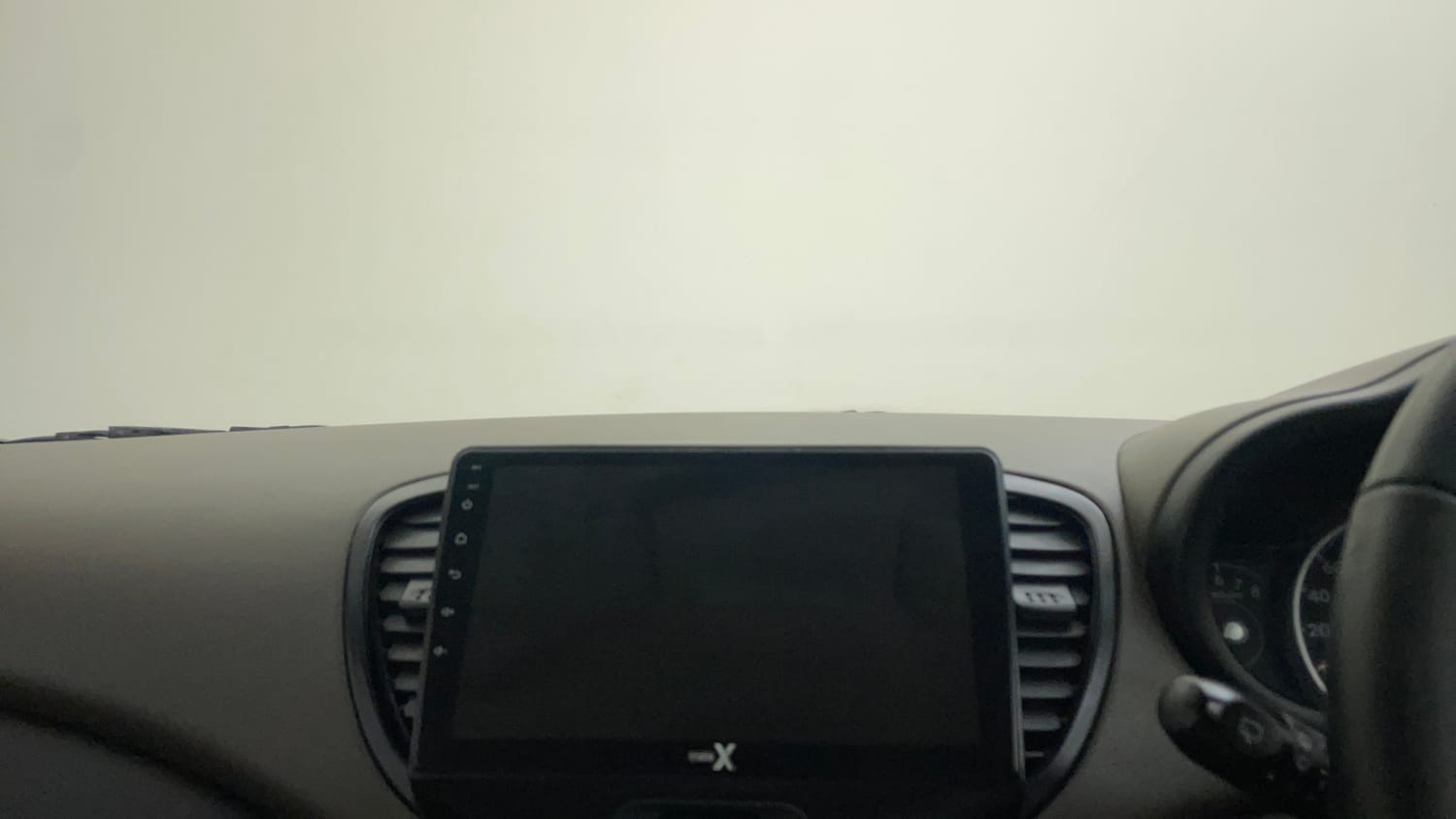 Used 2012 Hyundai i10 Sportz 1.2 AT Kappa2 Petrol Automatic top_features Integrated (in-dash) music system