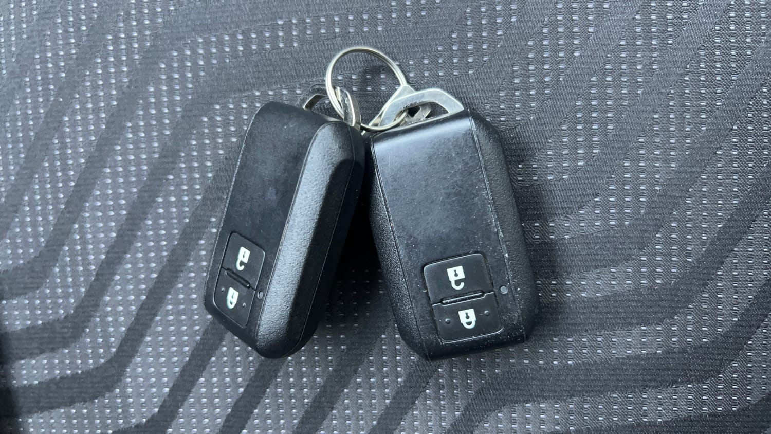 Used 2024 Maruti Suzuki Swift ZXi Petrol Manual extra CAR KEY VIEW
