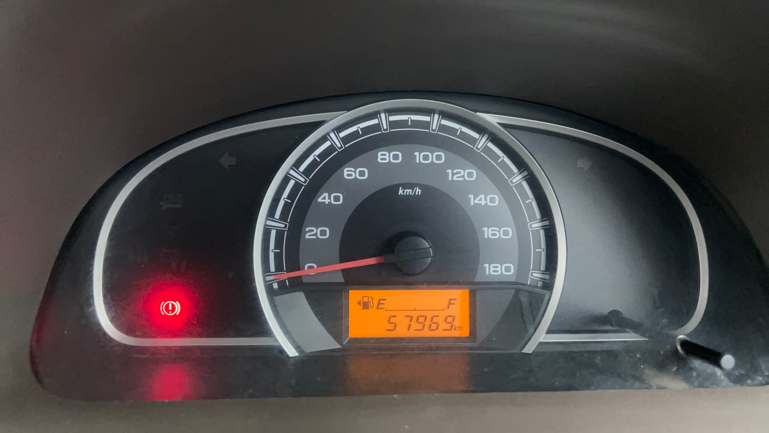 Used 2015 Maruti Suzuki Alto 800 Lxi Petrol Manual interior CLUSTERMETER VIEW