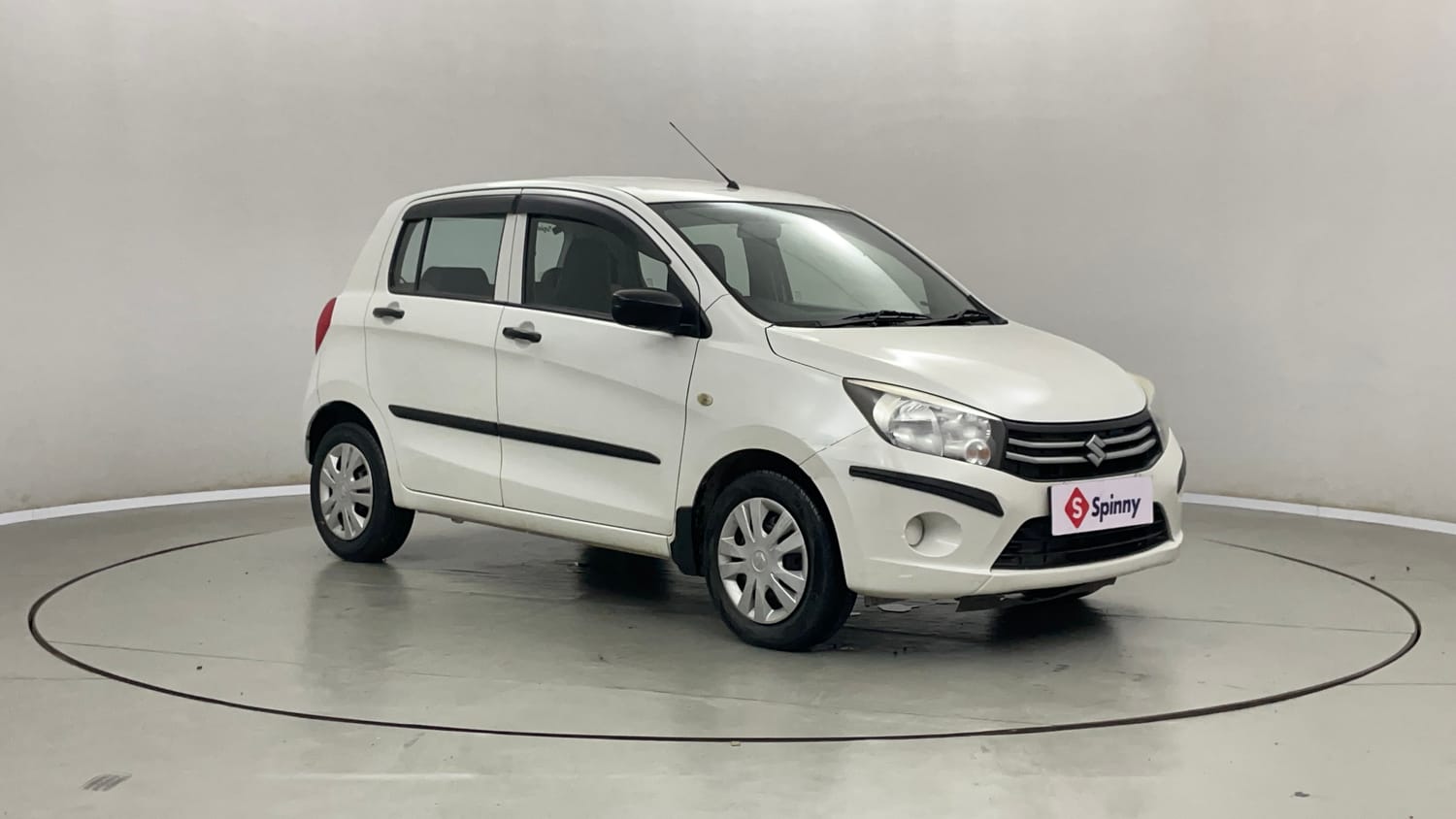Used 2016 Maruti Suzuki Celerio VXi Petrol Manual exterior RIGHT FRONT CORNER VIEW