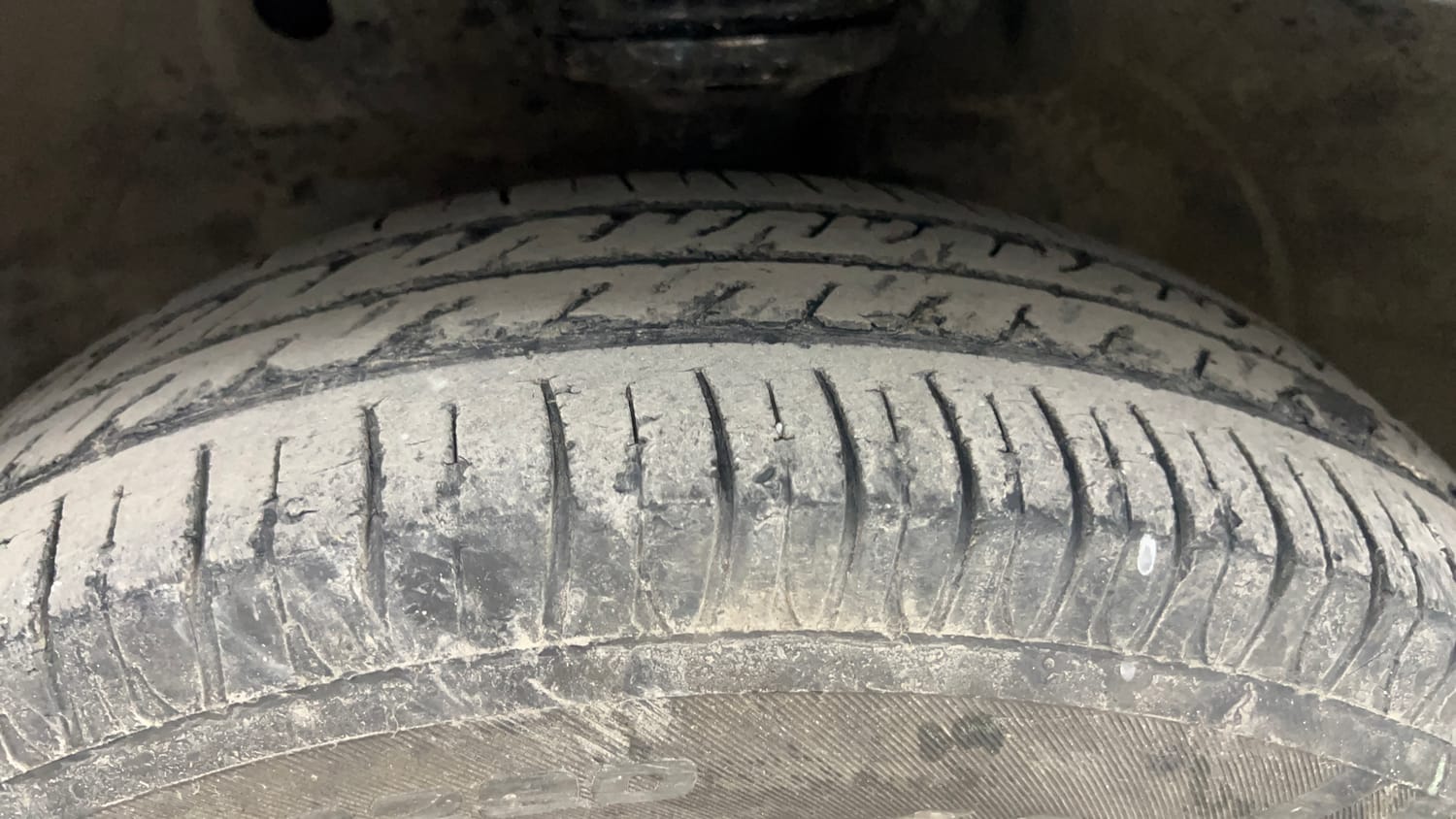 Used 2018 Maruti Suzuki Wagon R 1.0 VXI AMT Petrol Automatic tyres LEFT FRONT TYRE TREAD VIEW