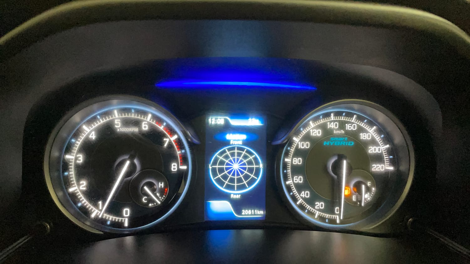 Used 2024 Maruti Suzuki XL6 Zeta MT Petrol Petrol Manual interior CLUSTERMETER VIEW