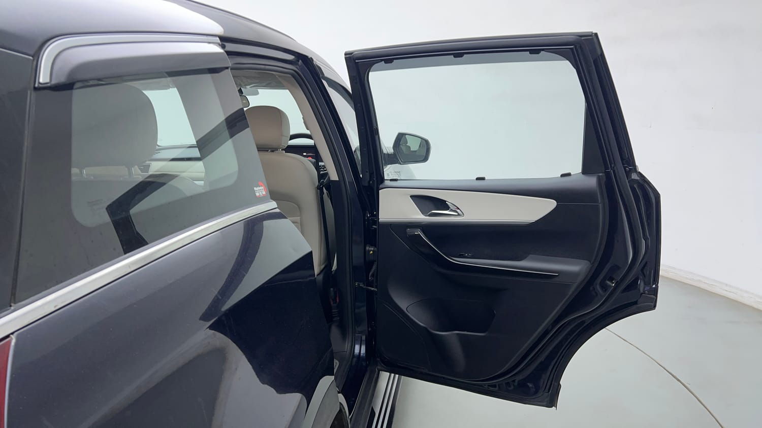 Used 2024 Mahindra XUV700 AX 7 Luxury Pack Diesel MT 7 STR Diesel Manual interior RIGHT REAR DOOR OPEN VIEW