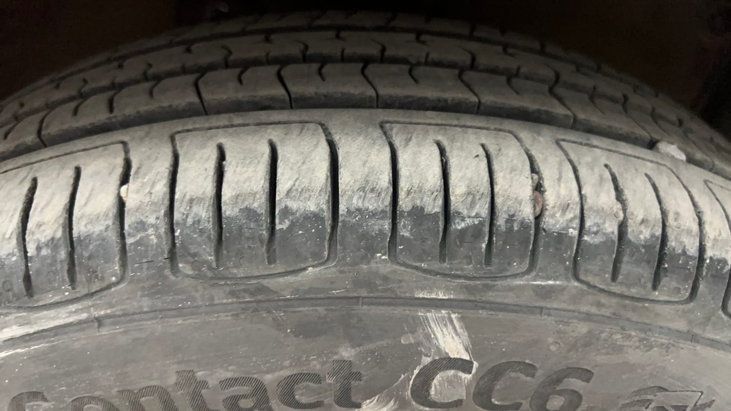 Used 2020 Maruti Suzuki Celerio ZXi AMT Petrol Automatic tyres RIGHT FRONT TYRE TREAD VIEW
