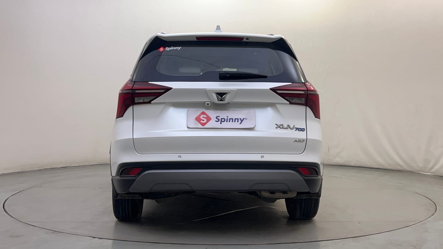 Used 2024 Mahindra XUV700 AX 7 Petrol AT 7 STR Petrol Automatic exterior BACK VIEW