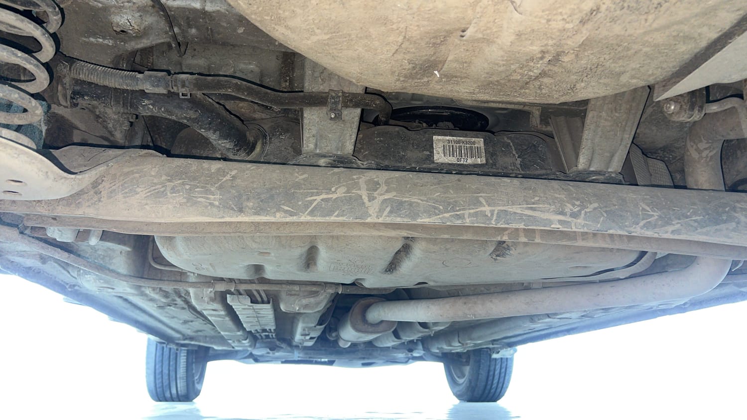 Used 2019 Hyundai Venue SX Plus 1.0 Turbo DCT Petrol Automatic extra REAR UNDERBODY VIEW (TAKEN FROM REAR)