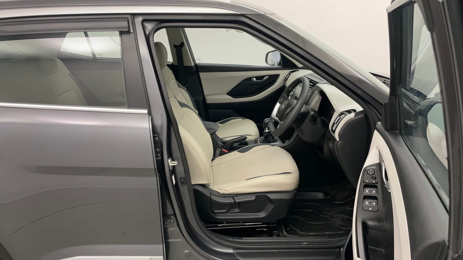 Used 2022 Hyundai Creta S 1.5 Petrol Petrol Manual interior RIGHT SIDE FRONT DOOR CABIN VIEW