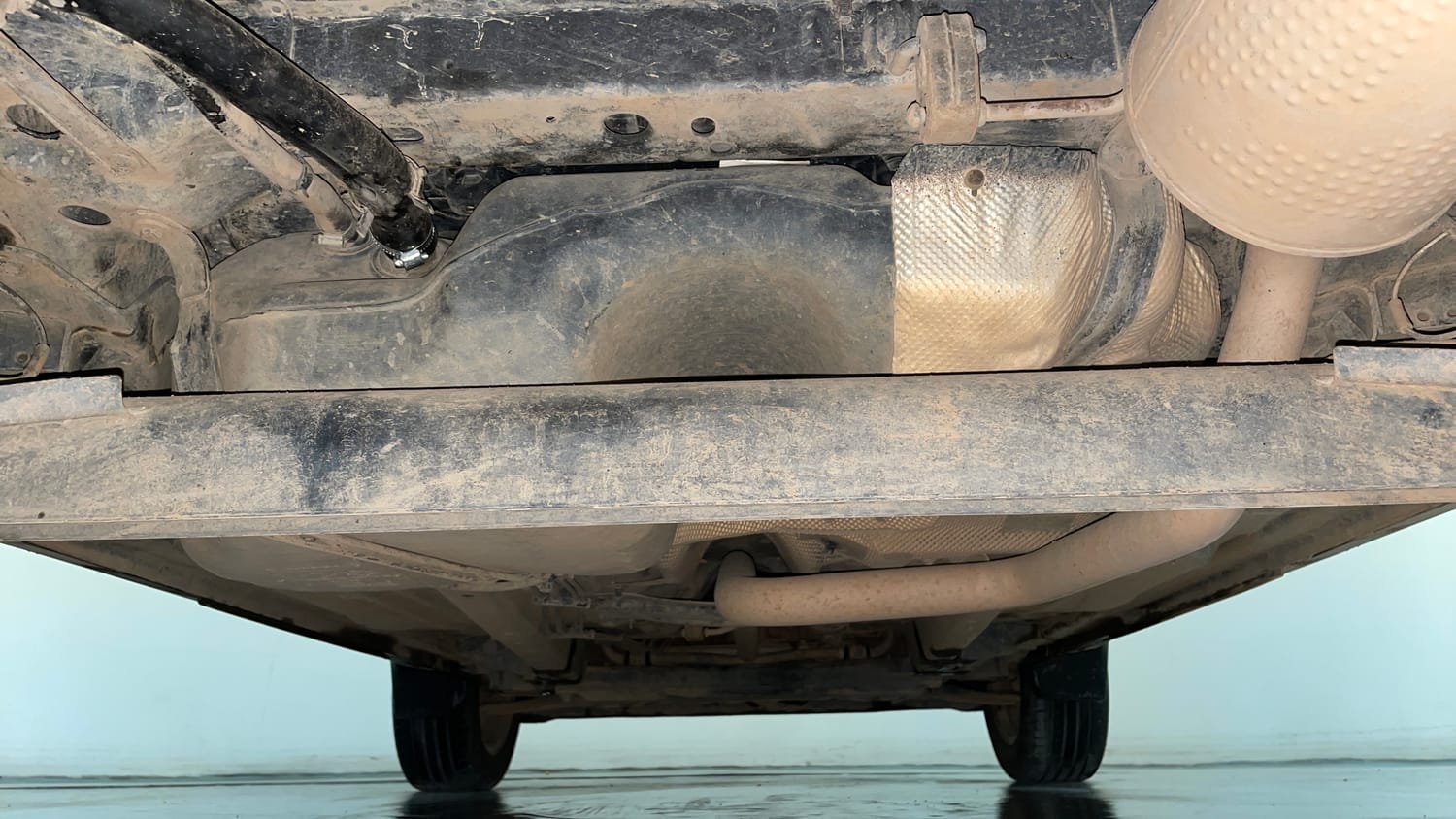 Used 2019 Ford EcoSport Titanium 1.5L TDCi Diesel Manual extra REAR UNDERBODY VIEW (TAKEN FROM REAR)