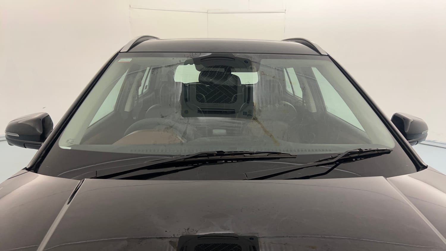 Used 2021 Hyundai Alcazar Signature (O) 6 STR 1.5 Diesel AT Diesel Automatic exterior FRONT WINDSHIELD VIEW